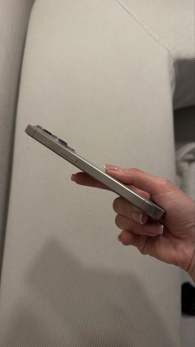 Iphone 15 pro в идеальном состоянии!