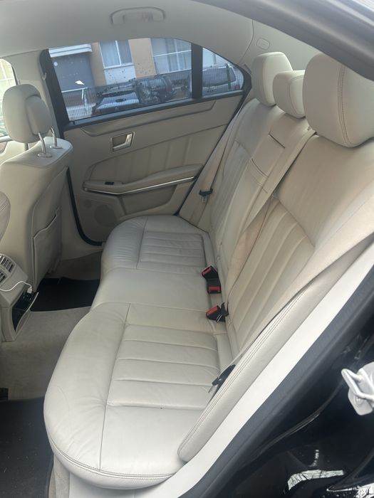 Mercedes  E300 . blutec