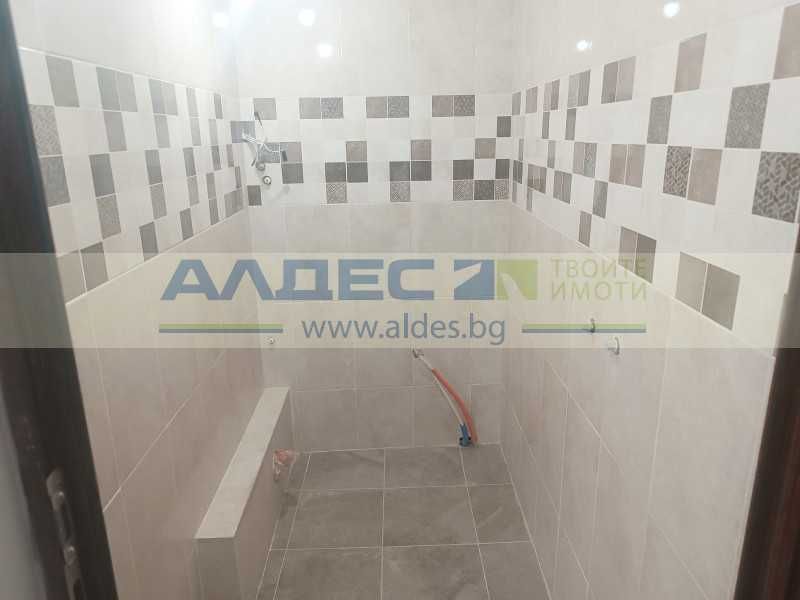 Продава тухлен тристаен ап. в Люлин - Център!
