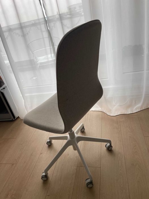 Vând urgent scaun de birou, IKEA