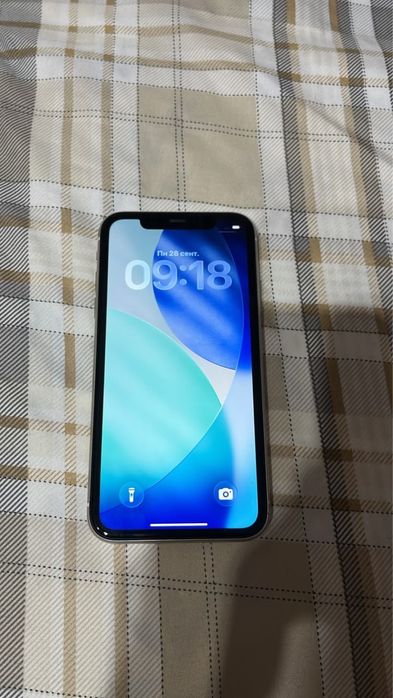Айфон 11.