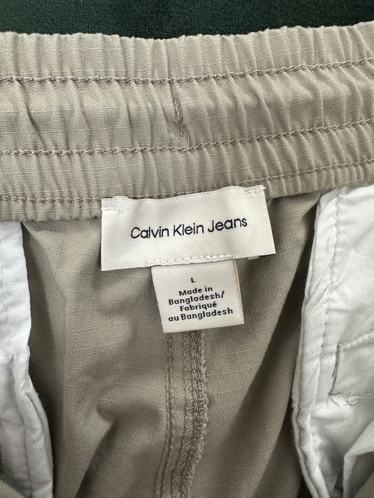 Pantaloni Calvin Klein marimea L