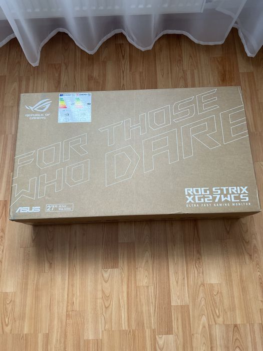Monitor Asus ROG Strix XG27WCS27 - 27” 180Hz 1ms