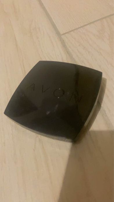 pudra avon noua