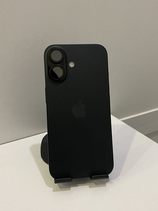 Iphone 16 черный