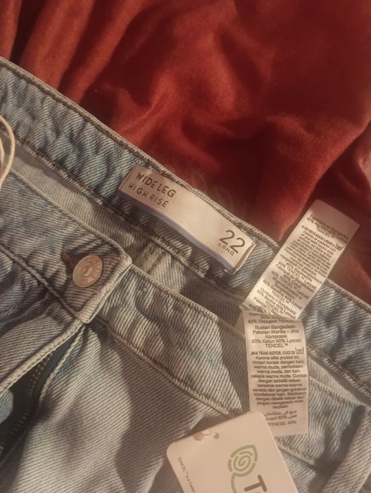 Pantaloni blugi marimea 50