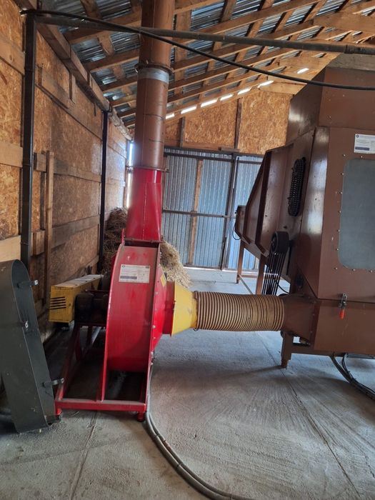 Linie productie brichete din pai 400-500 kg/h.VAND SAU SCHIMB CU TRACTOR/AUTO