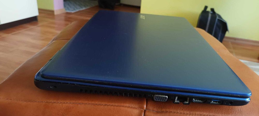 Acer Aspire E5-571 - i7-5500U 2.40GHz - 4GB RAM - 500GB HDD