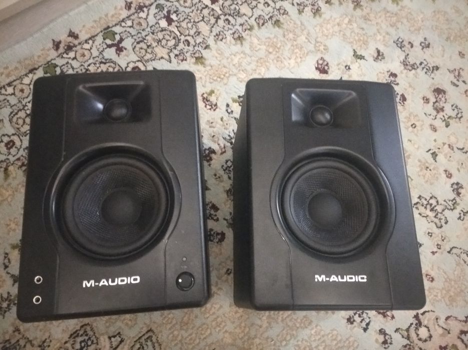 Продам срочно студия звукозаписи город Актобе