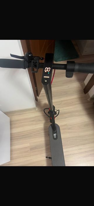 Trotineta E-WHEELS  E2S