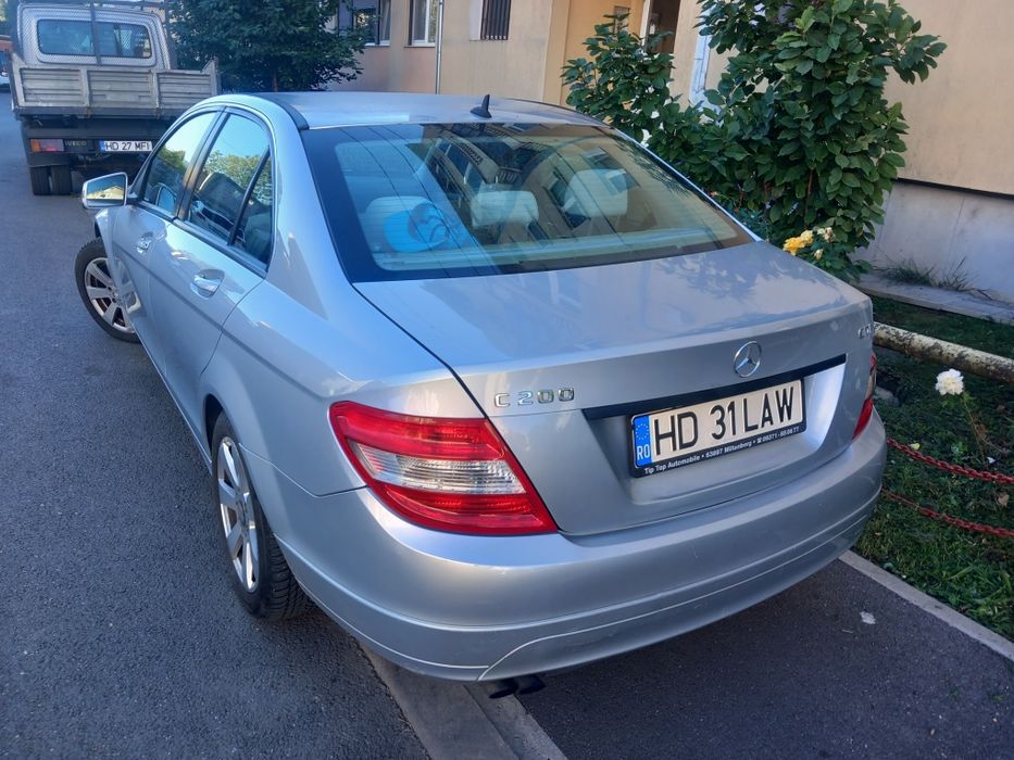 Vand Mercedes C200