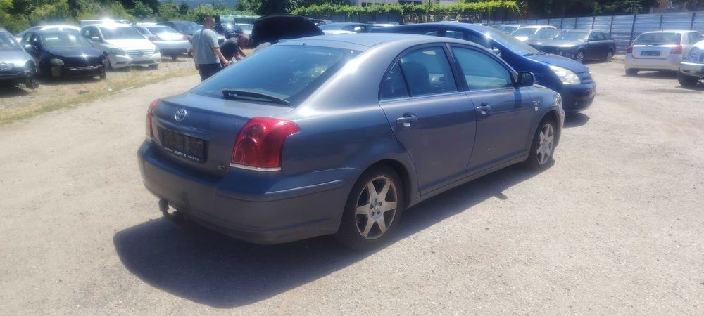 Toyota Avensis 2.0 d4d, Тойота Авенсис на части!!
Юни 2004