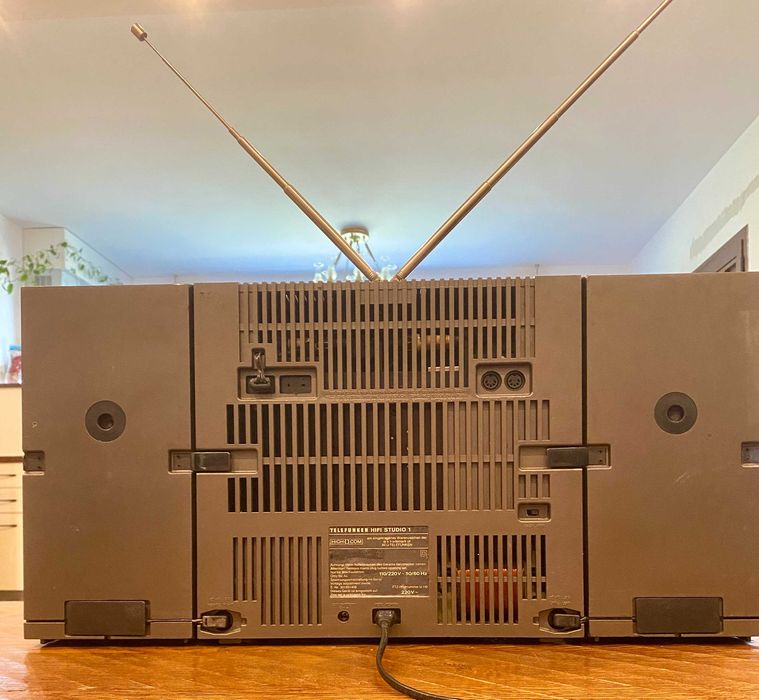 легендарен касетофон TELEFUNKEN HIFI STUDIO 1