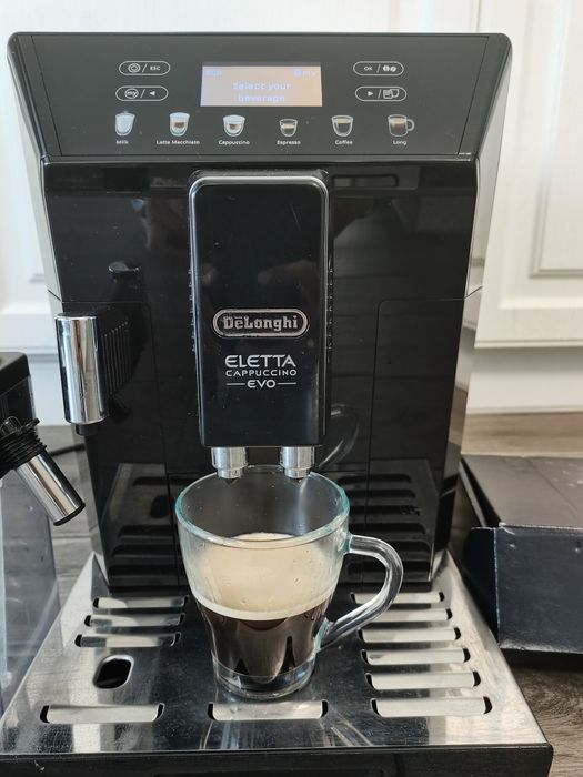 DeLonghi  Eletta