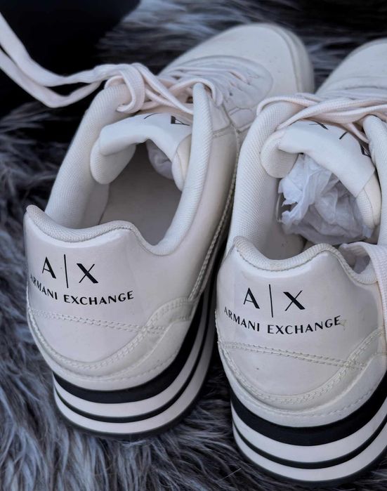 Armani Exchance оригинални дамски сникърси 38 номер