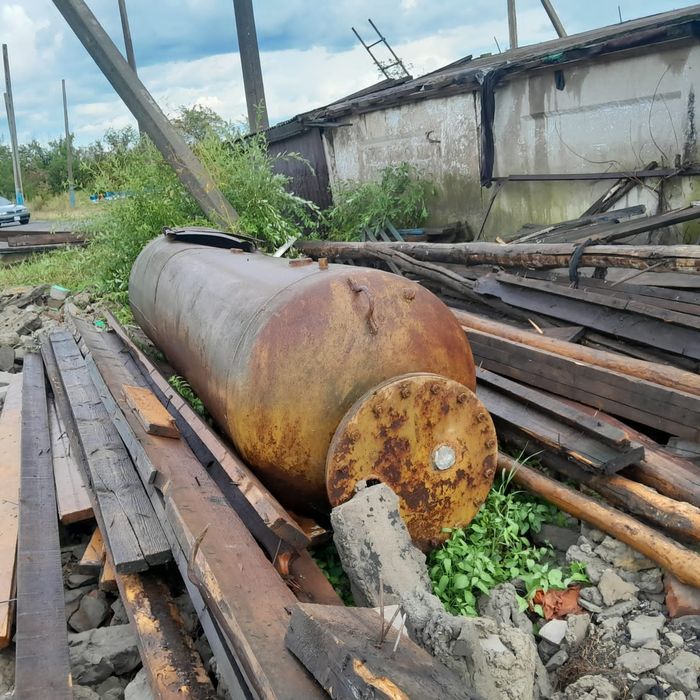 Продам бочку 3х кубовую