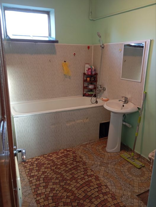 SROCHNO! ARZON! hovli sotiladi