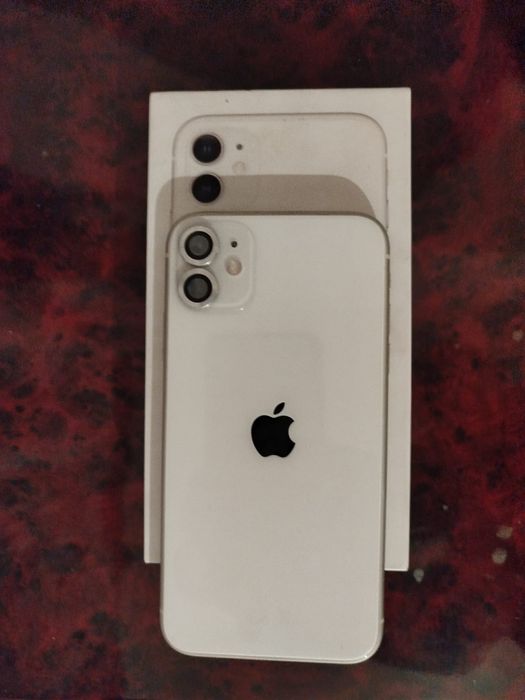 Айфон 11 сатылады срочна