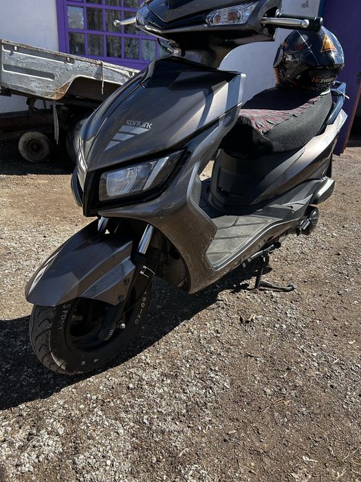 Продам скутор SONLIK