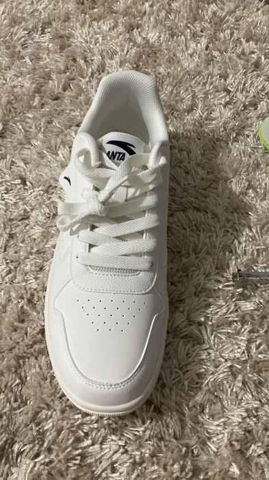 Anta белые кеды 45рр