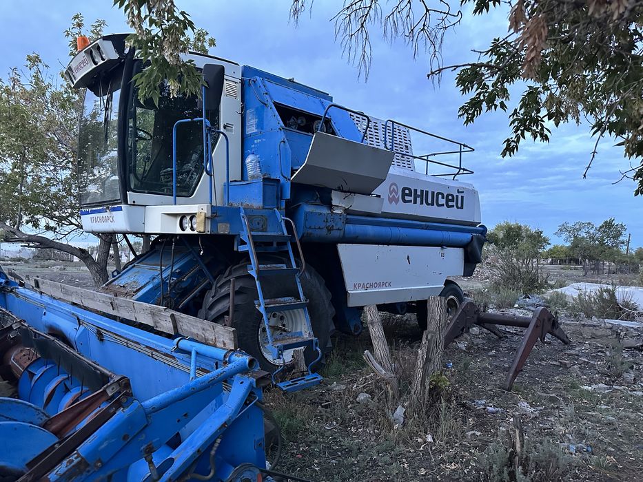 Продам комбайн