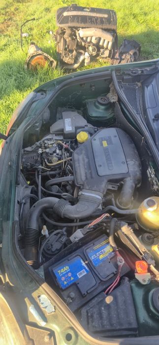 Рено Канго на части