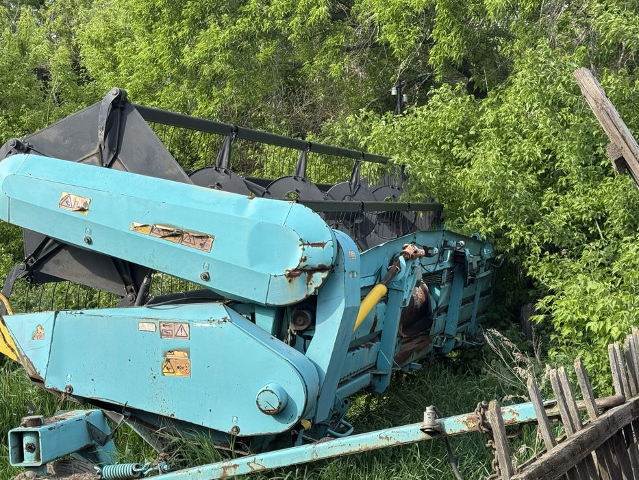 комбайн есиль 740