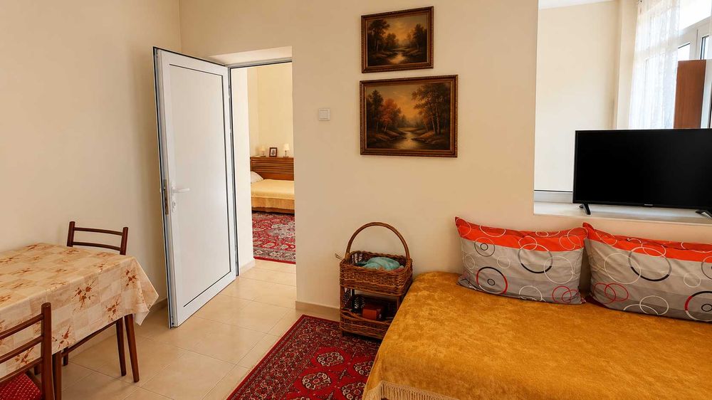 Продава се Къща в с. Лозен, Област Хасково - 180 кв.м за 361 €/кв.м - Снимка #7