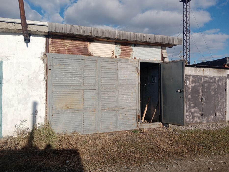 Продам гараж 15 общество