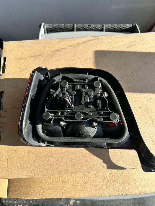 Задние фонари бмв е36