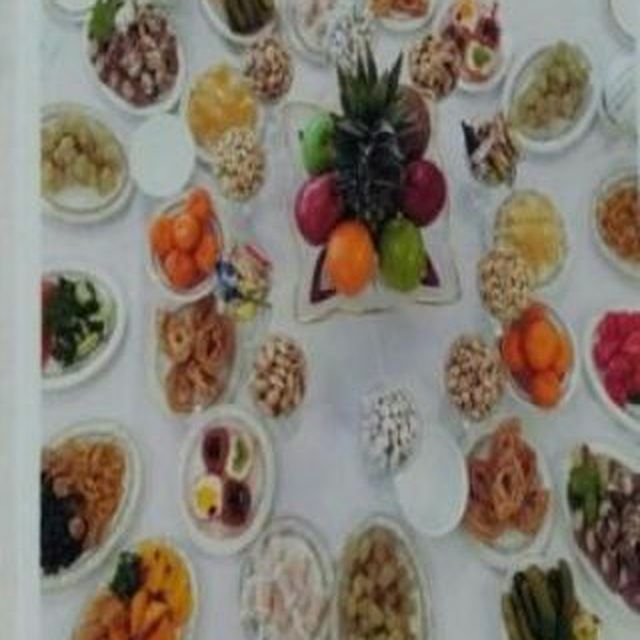 Пракат Аренда стол стулья.