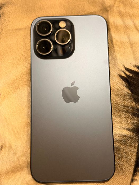 iPhone 15 Pro Max 256GB, Blue Titanium, stare foarte bună