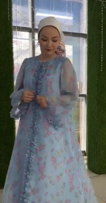 Продается платье