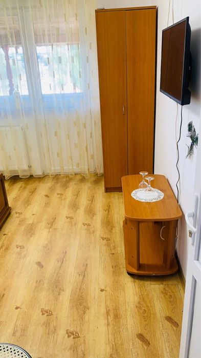 CAZARE Albota 3 km Pitesti -Spatii birouri si depozitare