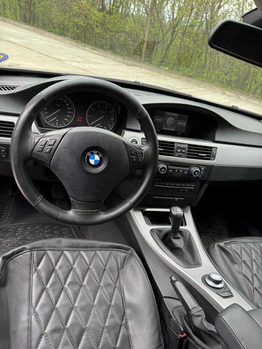 Bmw e90 320i distribuție schimbată