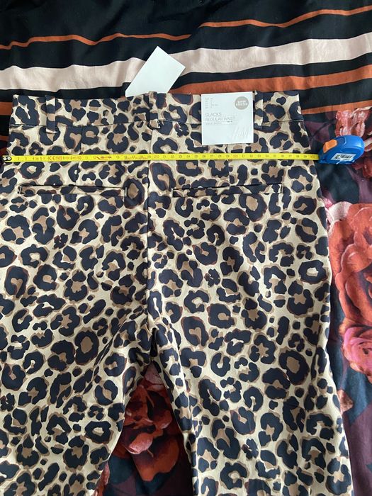 Pantaloni animal print nr.40
