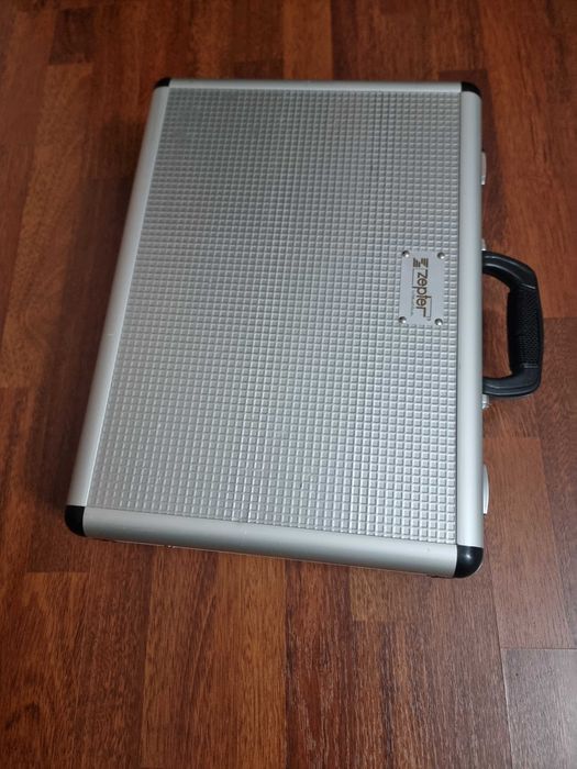 Алюминиевый кейс дипломат от ЦЕПТЕР