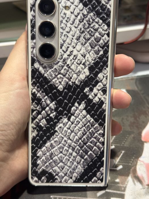 Продам Samsung Z Fold 5