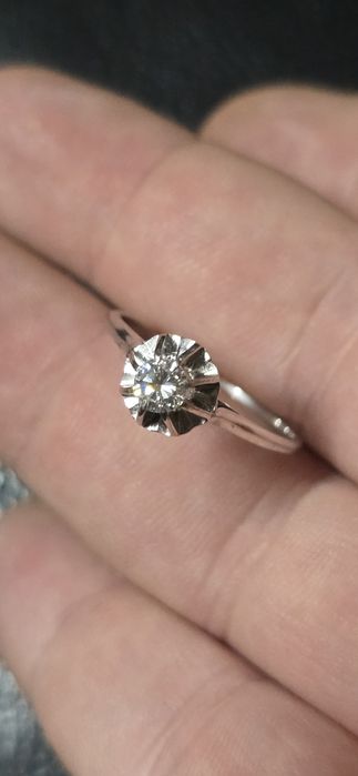 Inel Solitaire aur 18 k Franța diamant 0.30 ct top okazie
