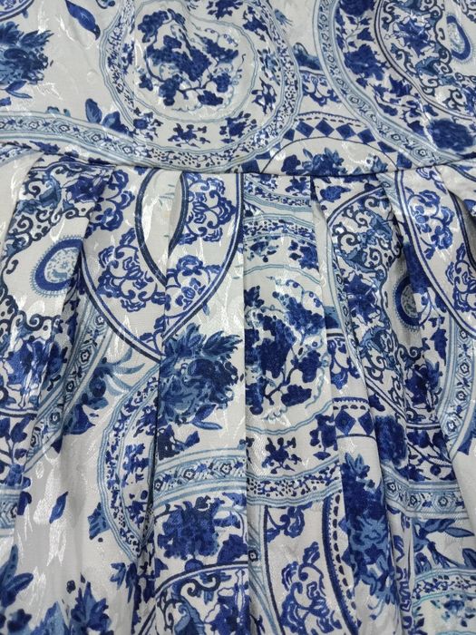 Срочно продаю 10000