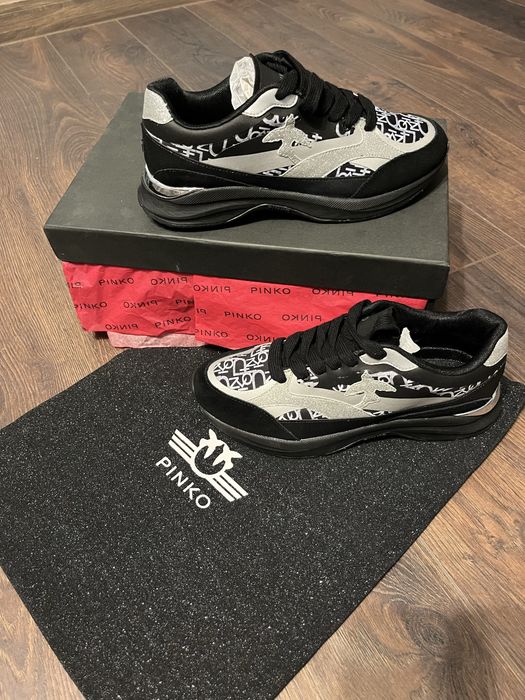 Дамски сникърси Pinko