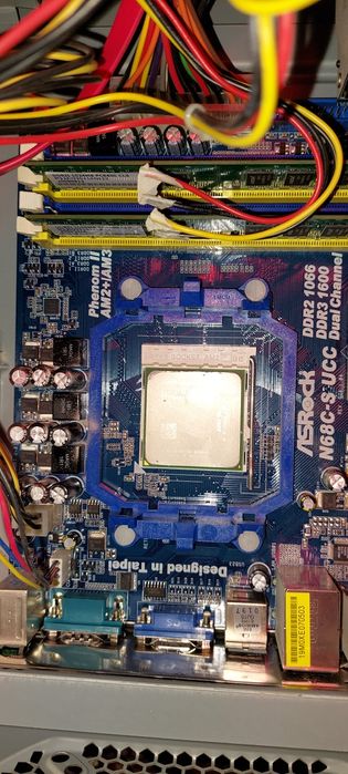 Настолен компютър