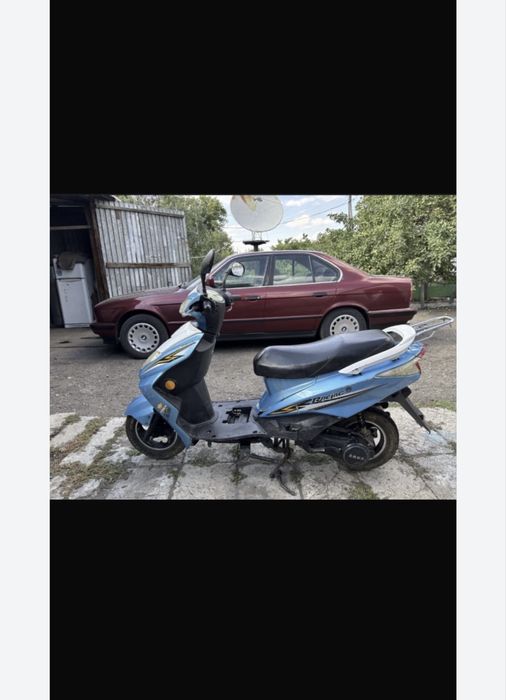 Продам скутер 150куб