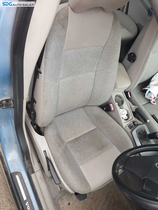 Interior Fara Incalzire Scaun Scaune Fata Stanga Dreapta si Bancheta cu Spatar Volvo V50 2004 - 2012 [0973]