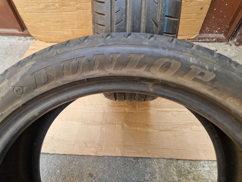 2 Dunlop R19 225/45
летни гуми 
DOT3018