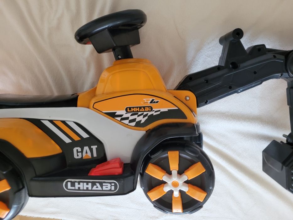 Excavator pentru copii 2/7 ani