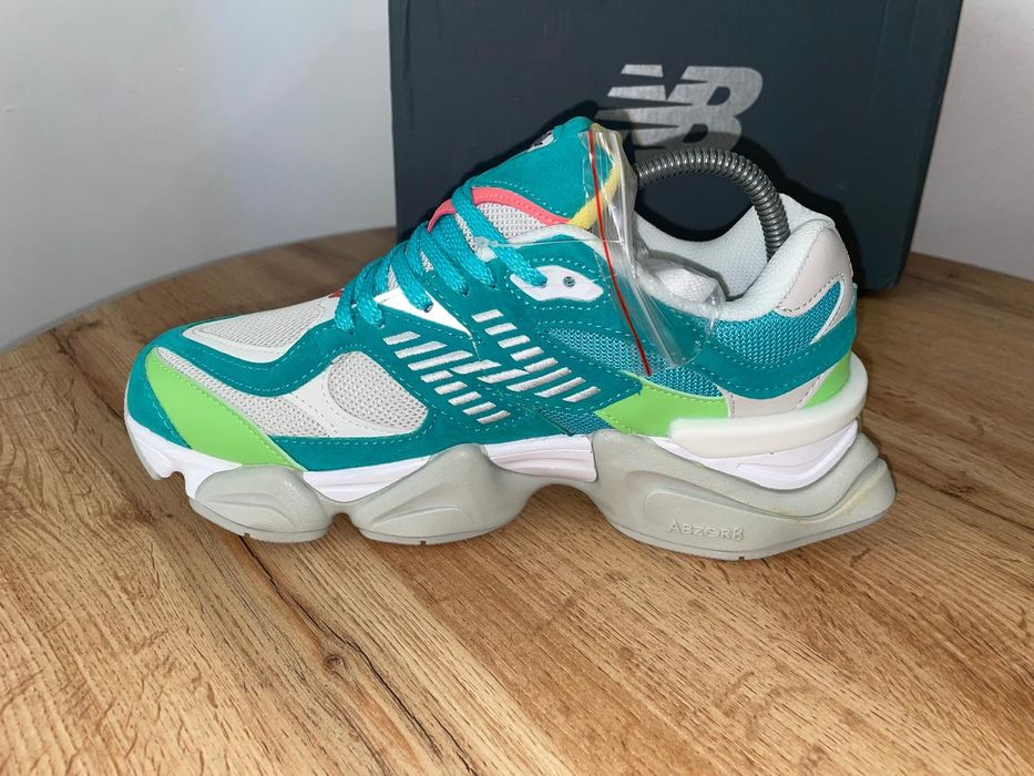 Sneakers NEW BALANCE 9060 nr 40,5