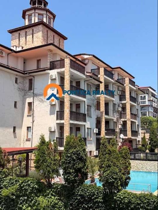 Тристаен в луксозен комплекс в Свети Влас