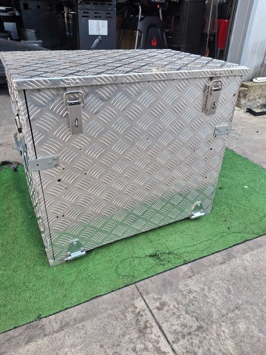 Голям алуминиев сандък за инструменти