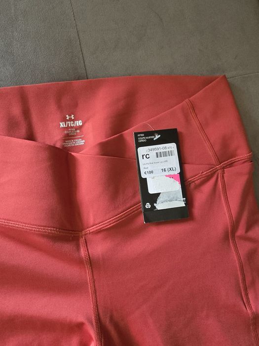 Дамски спортни клинове Gymshark, Nike